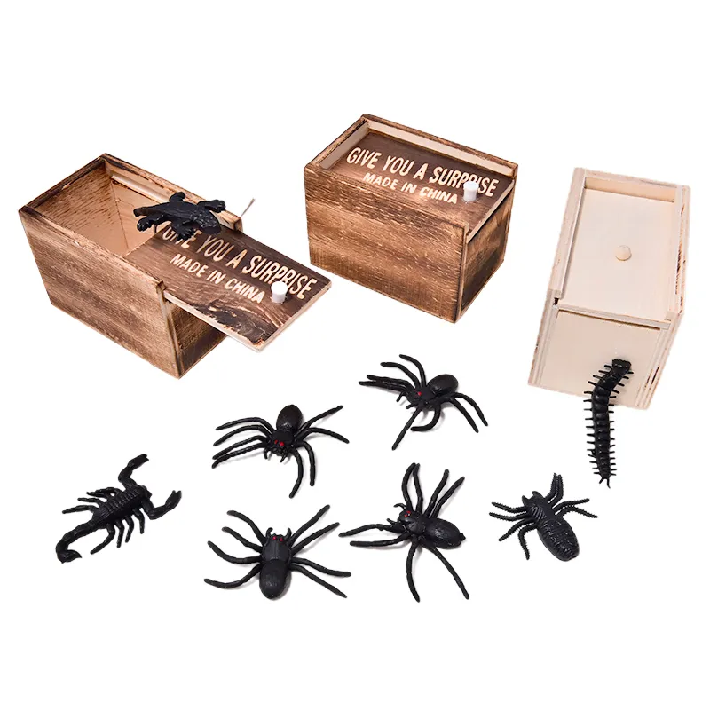 Spinne In Box Streich – 2 Stück, Realistische Gummispinne In Holzkiste, Perfekt Für Scherze & Partys