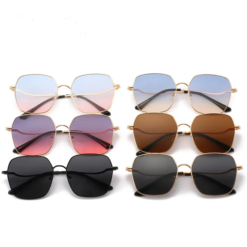 Small Square Metal Frame Sunglasses for Women Men Classic Vintage Retro Frame UV400 Protection 6 Colour Select HL9132