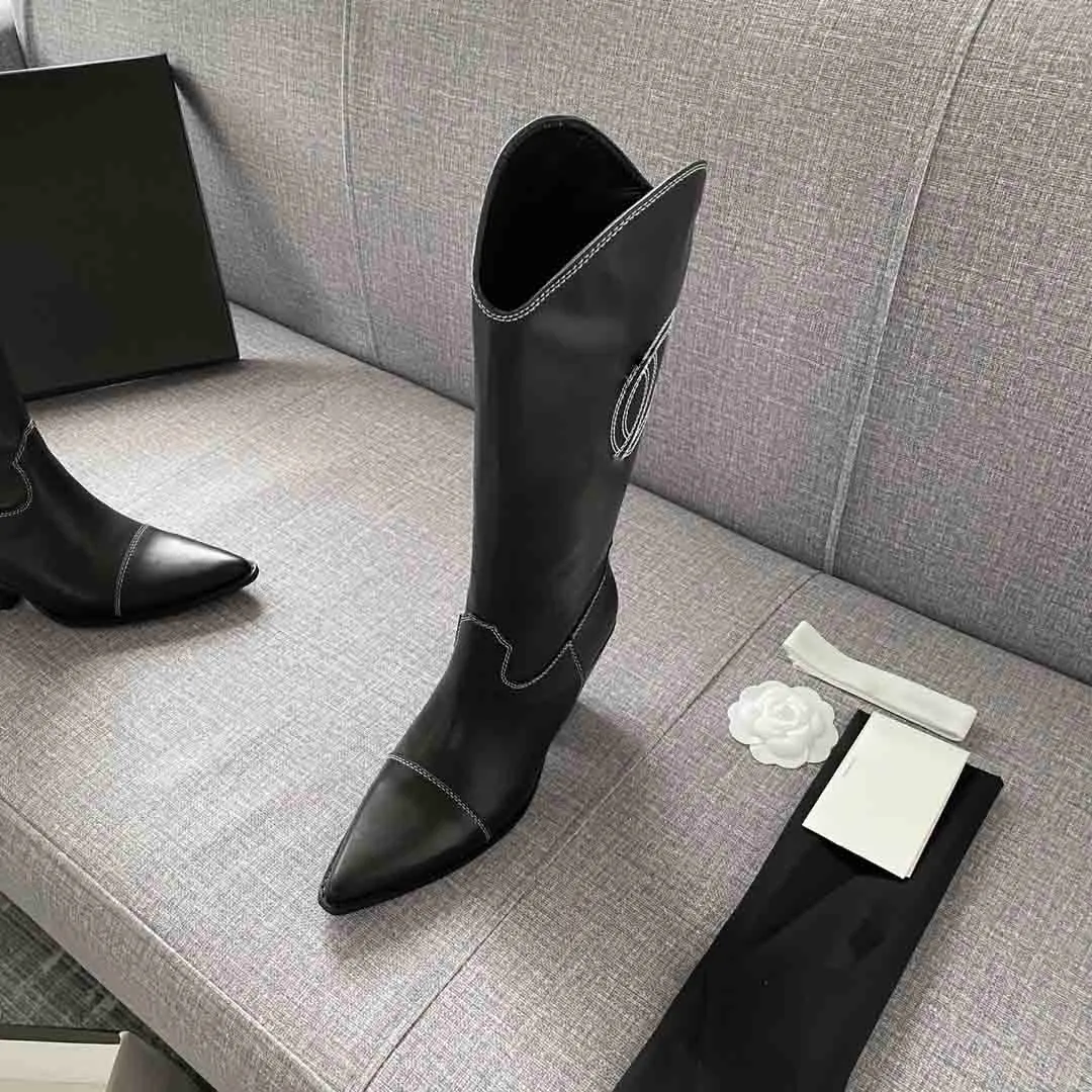 Fashion designer women's boots, good quality design knee-length boots, good leather designer fashion boots, top luxury fashion boots