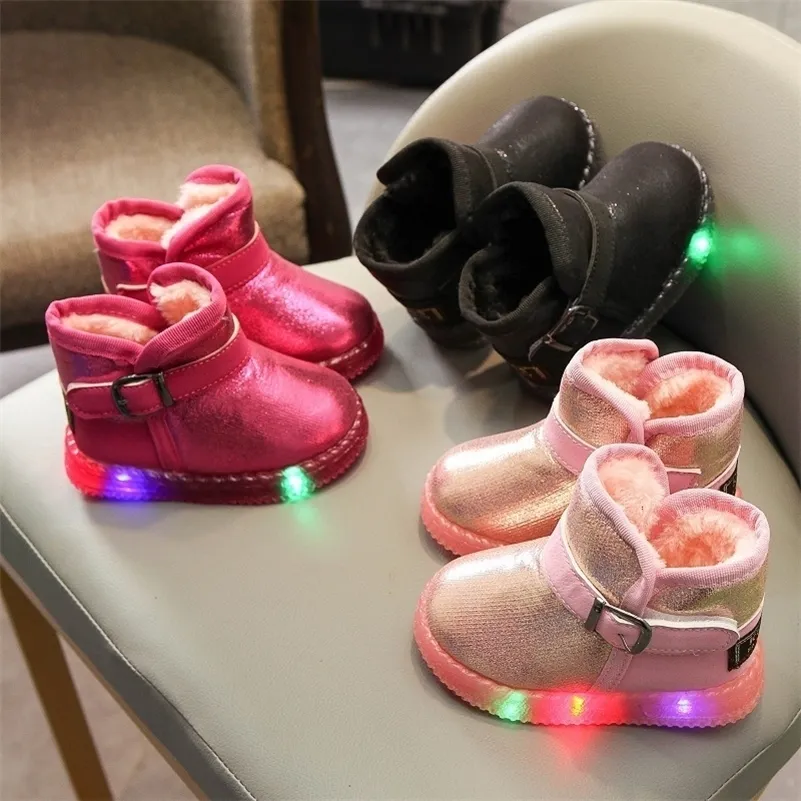 Snow Kids Boots Shoes Baby Girls Boys Boots Led Light Up Luminous Fashion  Winter Warm Plush Children Fur Boot Shoes Dropship LJ201202