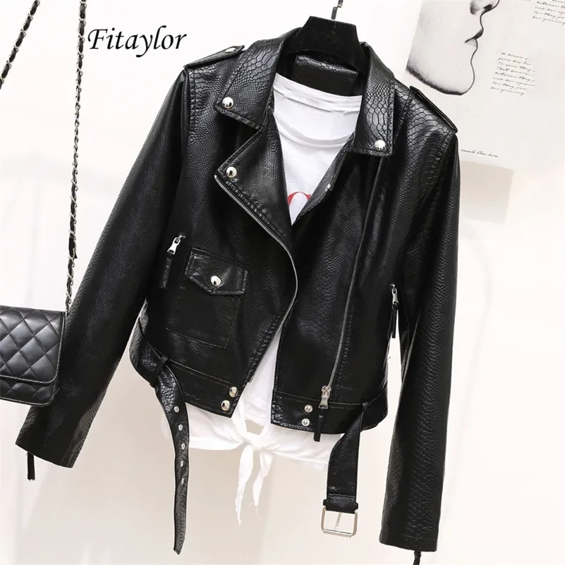 Fitaylor Outono Faux couro macio preto punk jaqueta casacos mulheres pu faux serpentina moto zíper rebite curto outwear com cinto lj201012