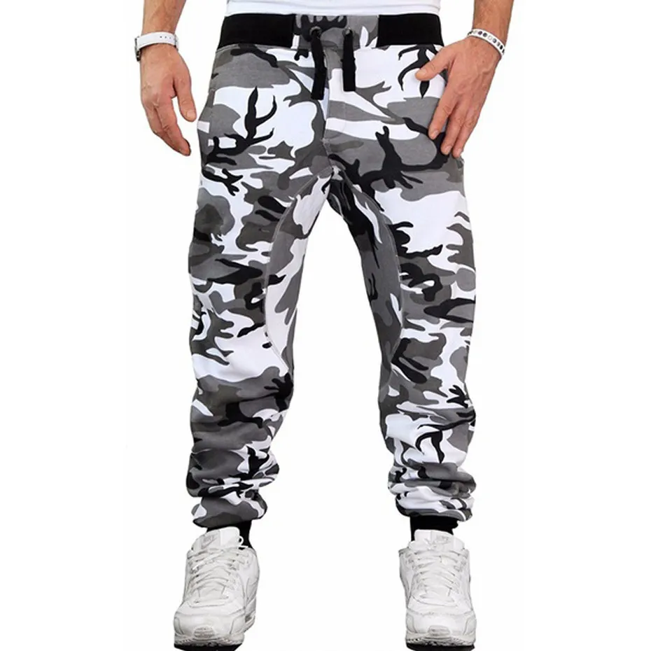 Zogaa Camuflagem Calças Streetwear Homens Leggings Esportes Fitness Harem Calças Slim Fit Sweatpants Elastic Cintura Calças Calças 20116