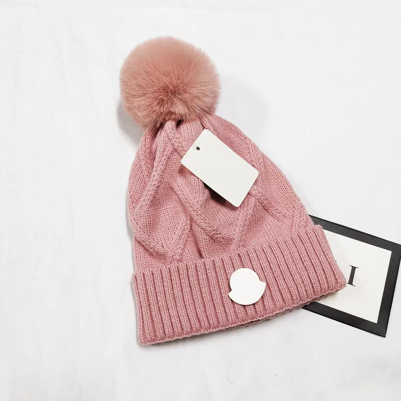 2020 Wholesale beanie New Winter caps Hats Women bonnet Thicken Beanies with Real Raccoon Fur Pompoms Warm Girl Caps snapback pompon beanie