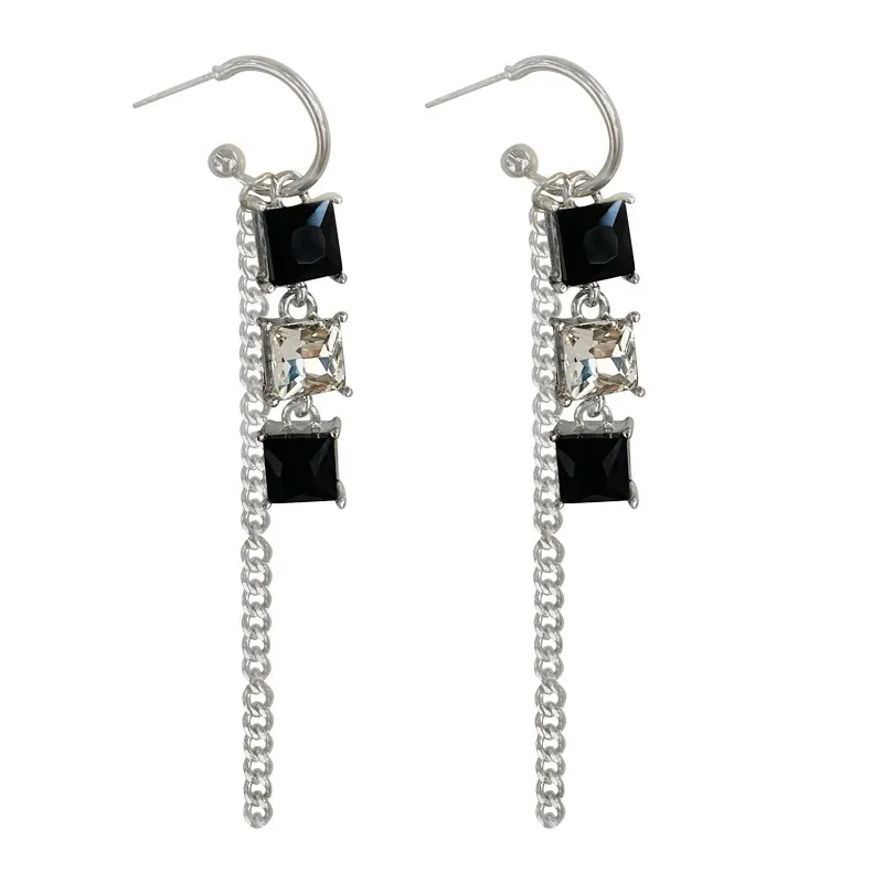 Dangle ljuskrona mode geometriska vita svarta kristall tofs långa örhängen för kvinnor personlighet nya trendiga öron smycken
