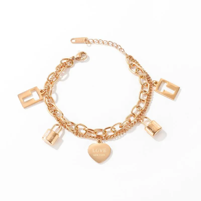 Designer di gioielli di moda di lusso adorabile braccialetto di fascino in acciaio al titanio con cuore in oro rosa per studentesse