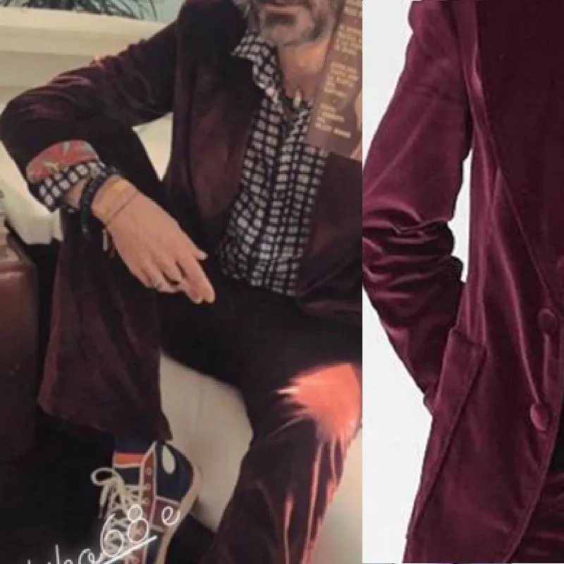 Мужские костюмы Blazers 2 шт. Вино красный бархатный куртка расклешенные брюки мужские для свадьбы Человек Blazer Bell-Dote Groom Trazedos Trajes de Niño