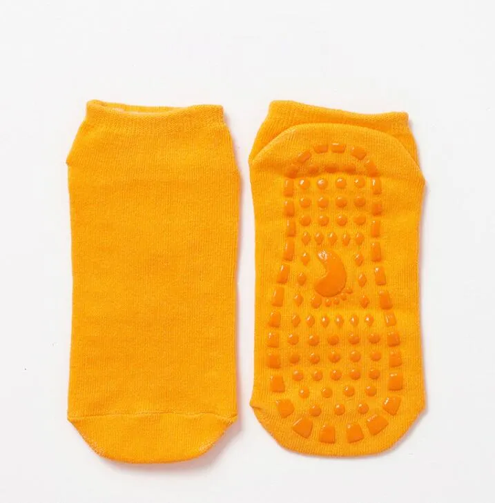 Fashion Trampoline Socks Non Skid Floor Sox Oddychający chłonny miękkie skarpetki Cooton Dorośli Kobiety mężczyźni Kids Skoczni skarpetki 4 rozmiary