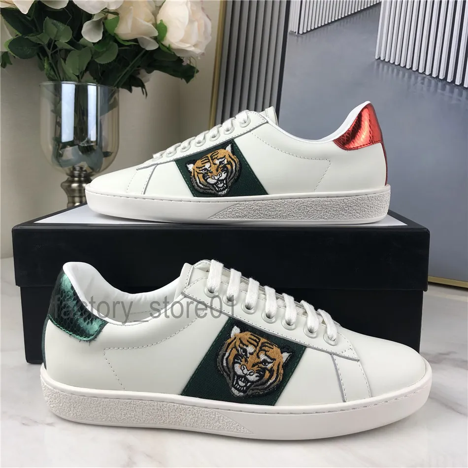 Tênis Masculino Feminino Sapatos Casuais Cobra Chaussures de Alta Qualidade Tênis de Couro Ace Bee Bordado Listras Sapato Caminhada Tênis Esportivo Tigre