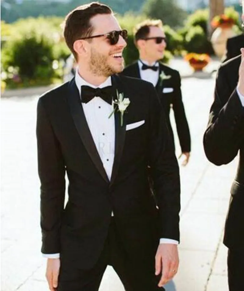 Handsome Tuxedos Mens Wedding Suits Custom Slim Fit Classic Black Groom Tuxedo Formal Evening Party Wear Male Prom Party Blazer Pants Jacket 2 Pcs