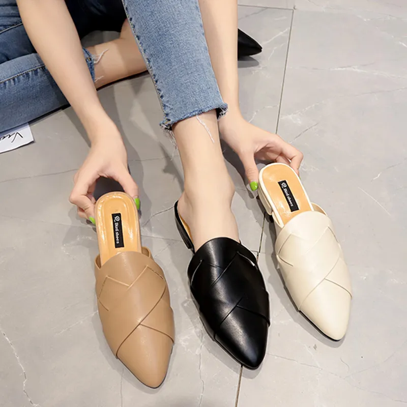 Ayakkabı Yarım Terlik kadın Düşük Topuk Sivri Burun Baotou Kalın Topuk Kare Topuk Serin Terlik Bayan Ayakkabıları Net Kırmızı X1020