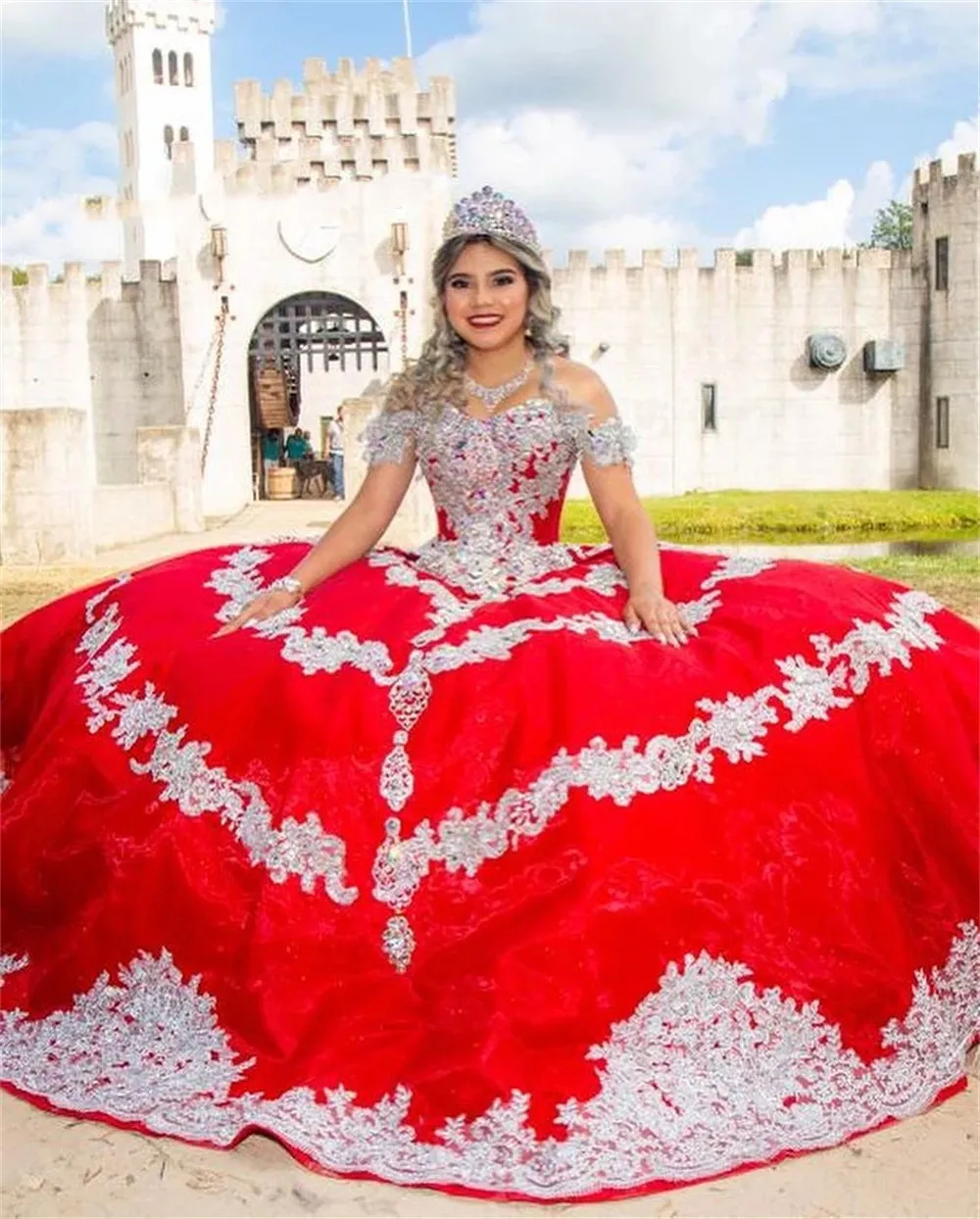 Custom gemaakt van de schouder Rode baljurk Quinceanera -jurken formele prom afstuderen jurken vaze prinses zoete jurk