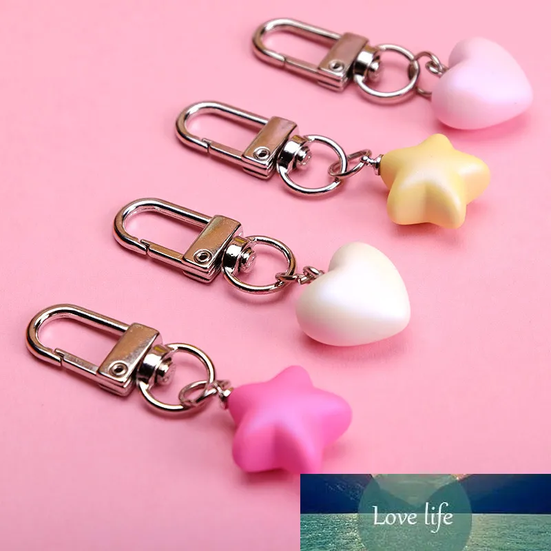 Söt harts hjärta nyckelring väska charm kvinna nyckel ring nyckelhållare gåva akryl kärlek nyckel kedja nyckelringar roliga gåvor