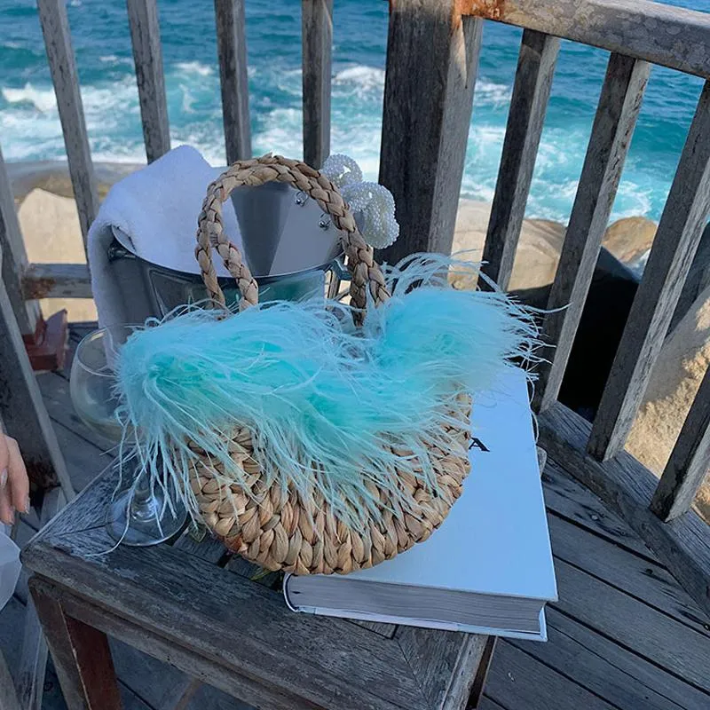 Borse da sera Moda Pelliccia di struzzo Borsa in rattan Designer Borse da donna Luxury Summer Beach Paglia intrecciata a mano Bali Tote Small 2022