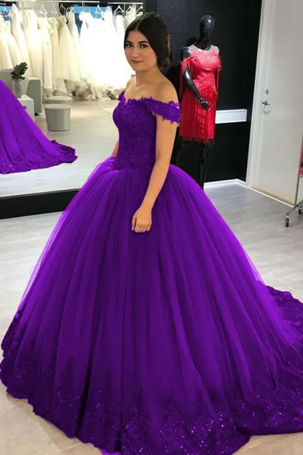 SINGLE COLOR SINGLE DESIGN PURPLE GOWN at Rs.1449/Piece in surat offer by  yct shopping