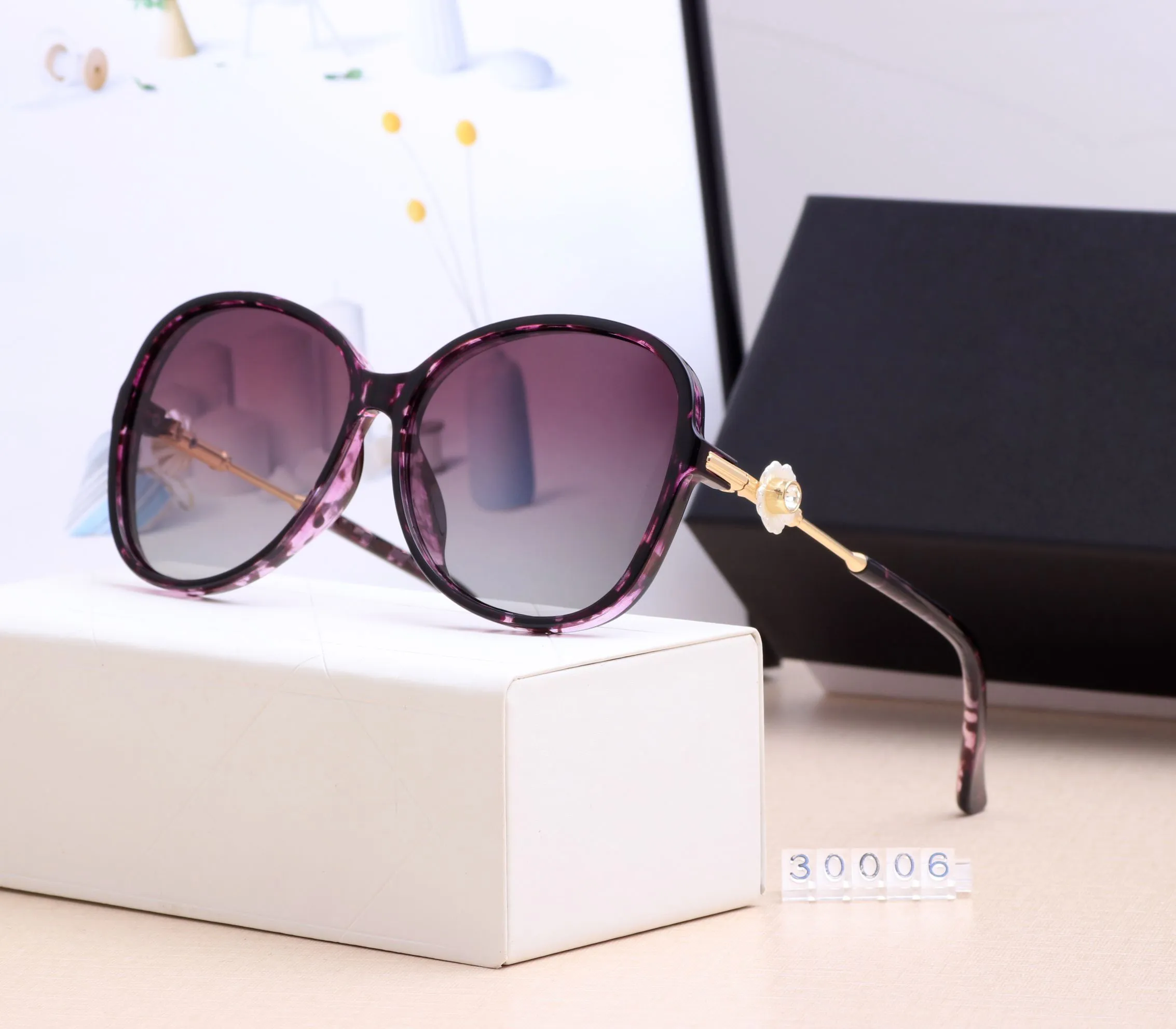 Designer Square Sunglasses Women Vintage Shades Driving Polarized Sun Glasses Fashion Metal Plank Sunglas Eyewear with box