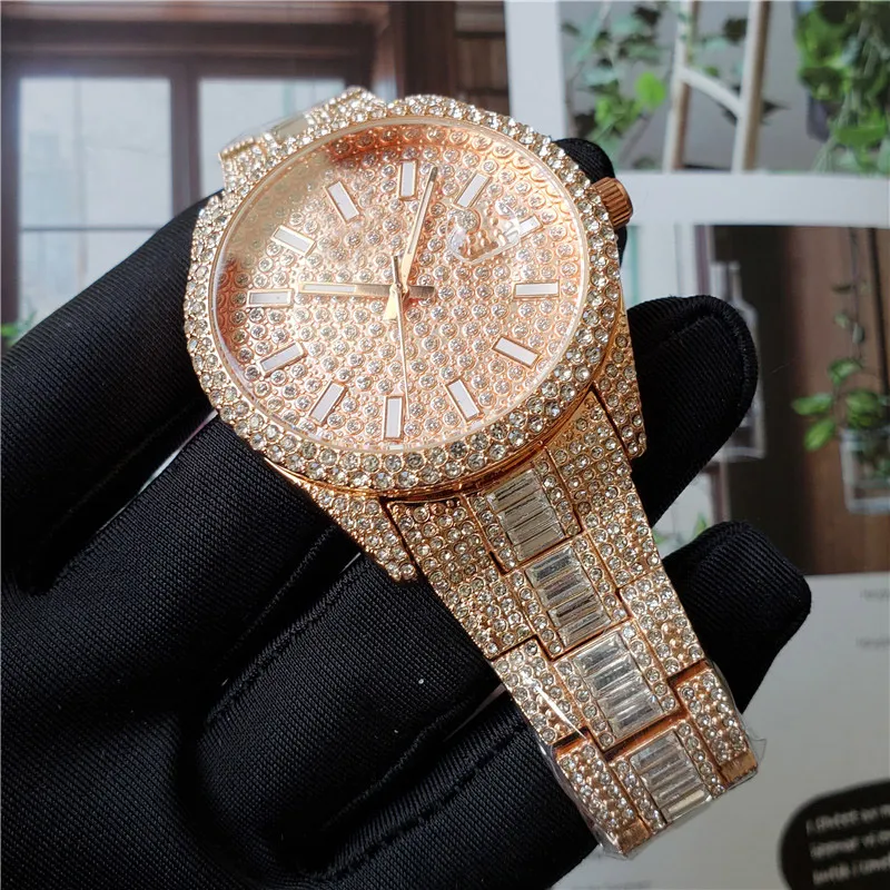 Luxury Fashion Mens Diamond Watch Rose Gold Calendar Gold Bracelet Folding Clasp Master Designer Men Watches
