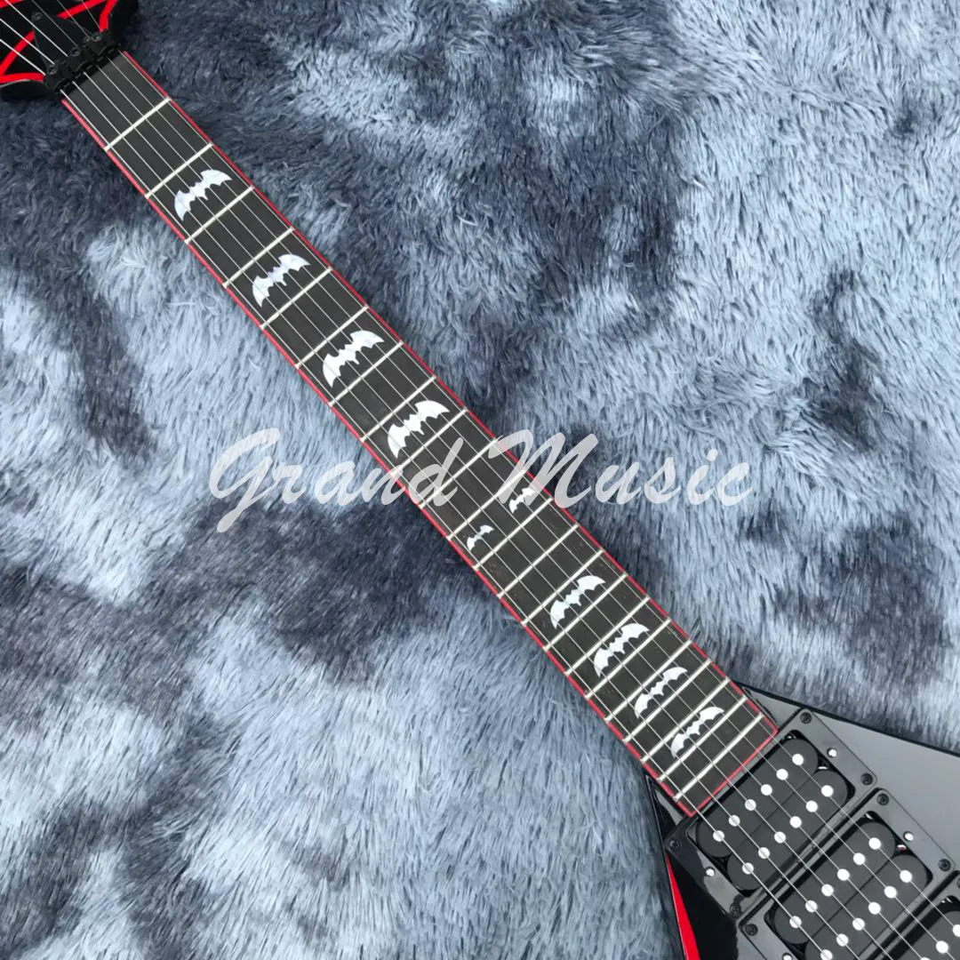 エレキギター カスタム デザイン: レッド ストライプ、ブラック ハード