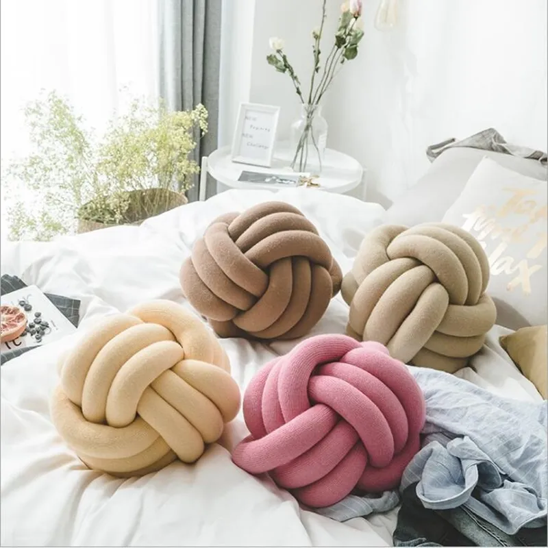 Knotted bola de pelúcia almofada redonda almofada almofada cintura para trás almofadas home sofá cama decoração bonecas crianças brinquedos bebê fotografia adereços y200723