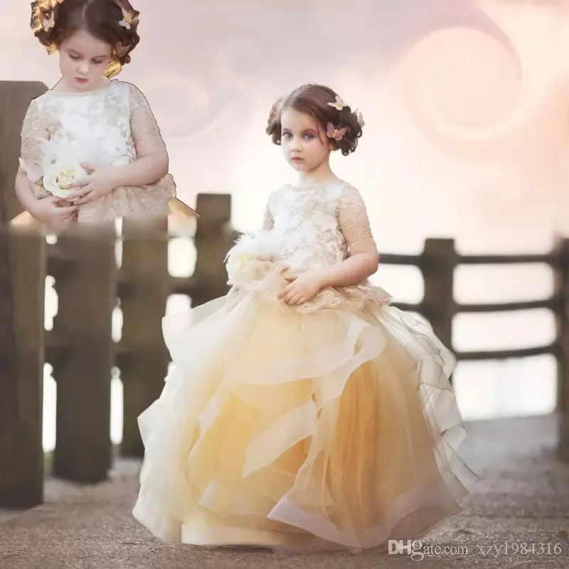 New Lovely Cream Colored Pageant Dresses For Girls Lace Appliques Short Sleeves Birthday Dress Puffy Organza Flower Girls Dresses For Wedding