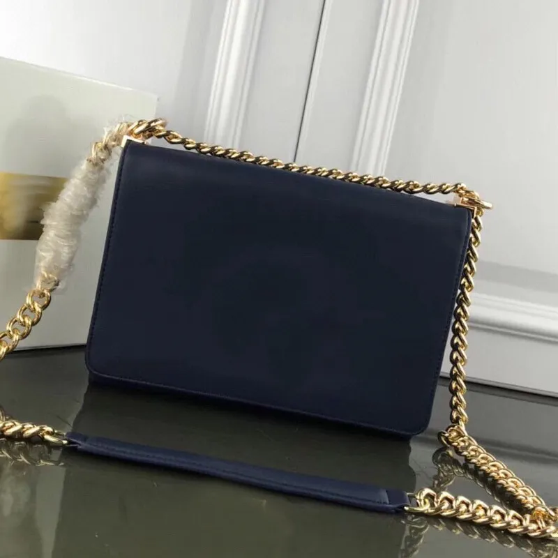 Genuine Leather Crossbody Bag Women Handbag Wallet Shoulder Messenger Bags Classic Metal Badge Golden Chain Interior Pockets Top Quality