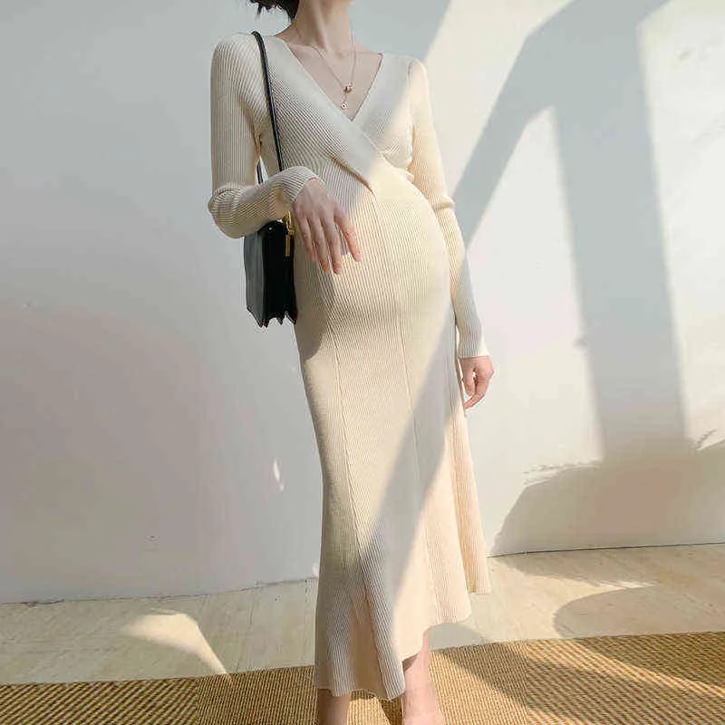 Maternity Gown Pregnancy Clothes Sweater Knitting Maternity Dresses V Collar Long Sleeve Loose Edge Outwear Dress Women Elegant G220309