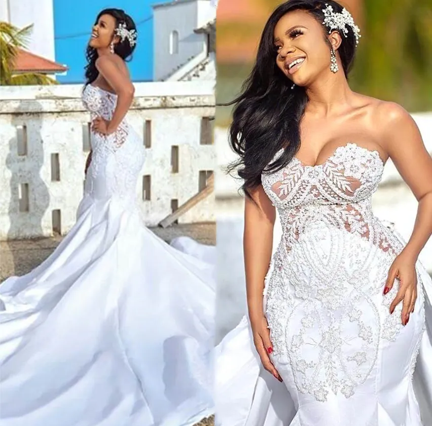 Abiti da sposa di lusso a sirena africana nuda e bianca Plus Size Sweetheart senza spalline Applicazioni in pizzo lungo treno Abiti da sposa Gonna staccabile