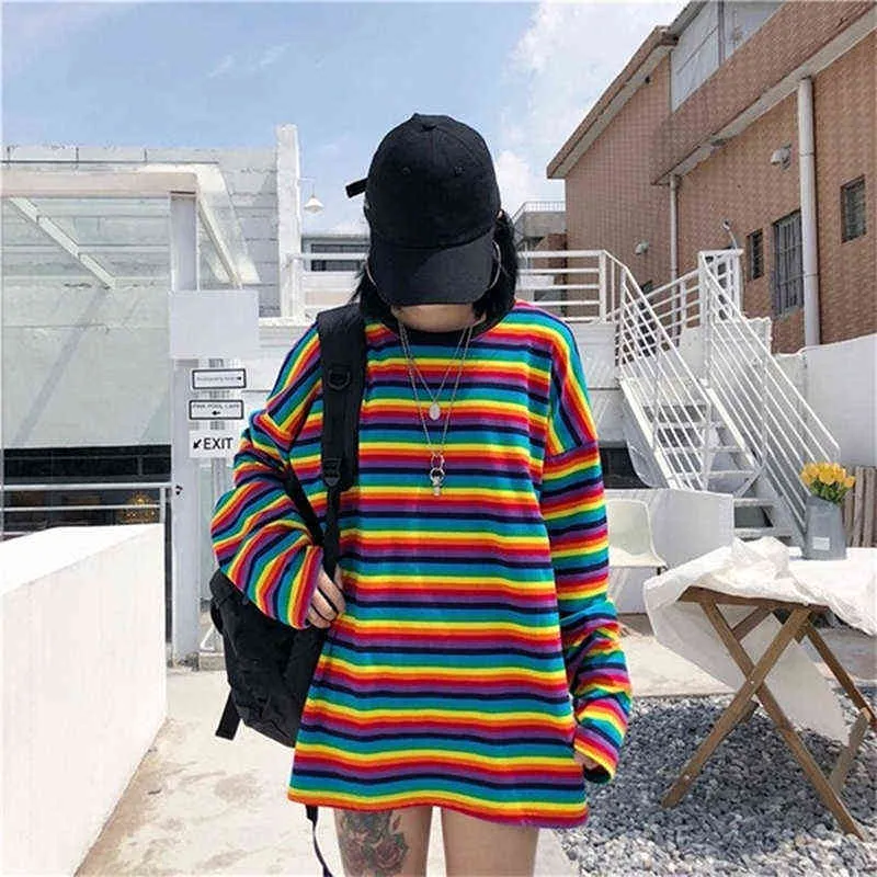 Rainbow Stripe Camiseta Autumn Harajuku Camisa feminina Manga Longa Plus Size Tshirts Mulher Coreana Tops Feminino G220228