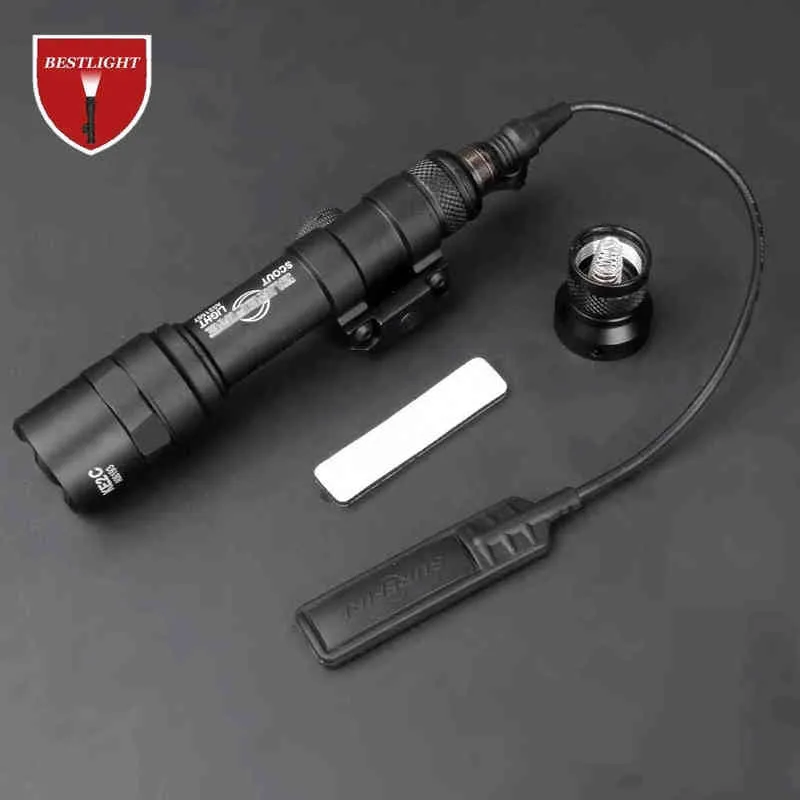 SF M600 M600B Scout Light Tactical LED Mini ficklampa 20mm Picatinny Hunting Rail Mount Weapon Light for Outdoor Sports W220311