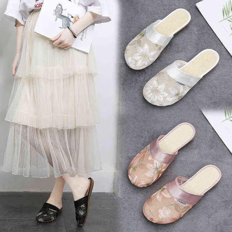 Gai kvinnor sommar tofflor baotou kinesiska broderier blommor sandaler damer casual flip flops nationala