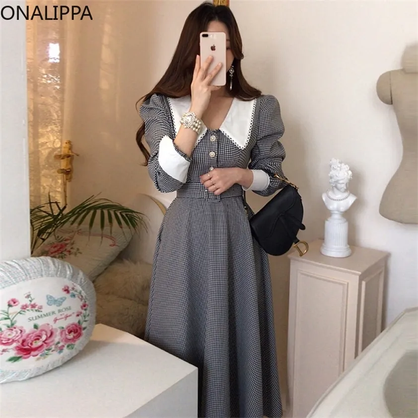 white christmas dresses Pleated Floral Chiffon Dress – House of Salma main image 1