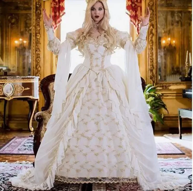 Abiti da sposa vittoriani medievali vintage Abito da ballo gotico 2022 Abito da travestimento con corsetto allacciato a maniche lunghe in pizzo avorio e oro Plus Size Sposa Abiti formali Castel