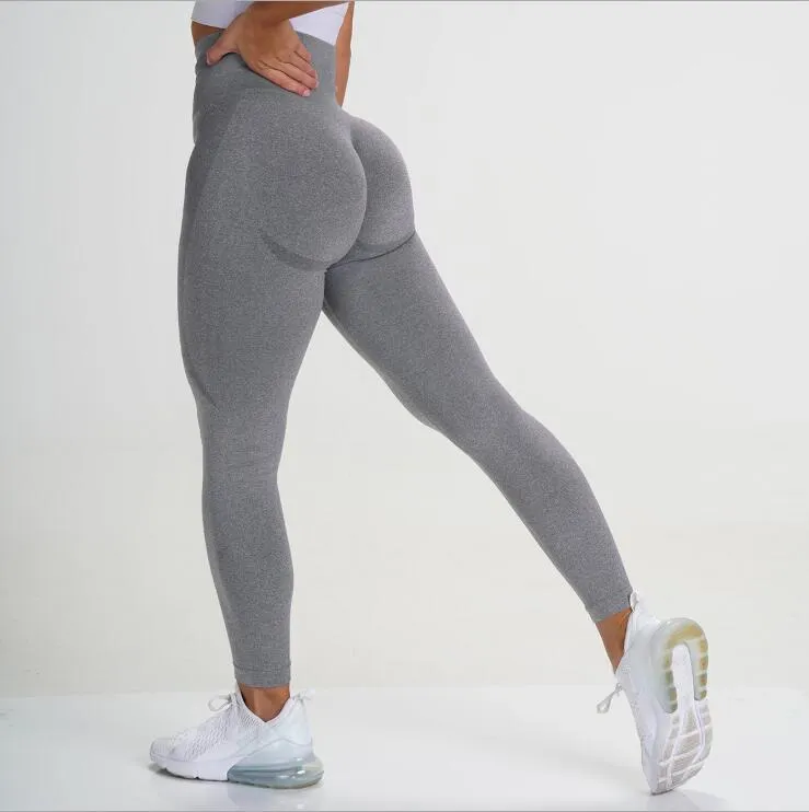 2021 Sıcak Satış Dikişsiz Örme Kalça Tayt Nem Fuyk Yoga Pantolon Spor Spor Tayt Seksi Kadın İnce Yüksek Bel Tayt