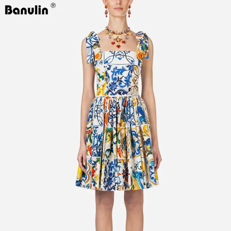 Runway Women Summer Dress Bow Spaghetti Strap Backless Blue and White Porcelain Floral Print Mini Dress Vestido Mujer Verano1