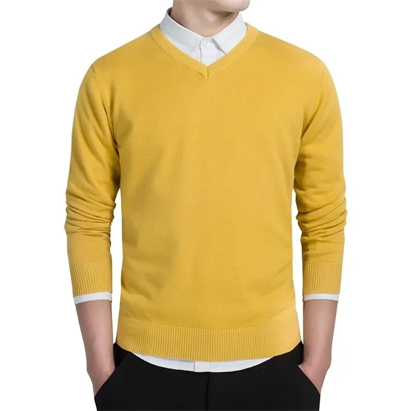 V-ringade stickade tröjor Autumn Fashion Casual Men Sweaters Pullover Slim Fit Cotton Solid Men Pullover Plus Size M-3XL 201117