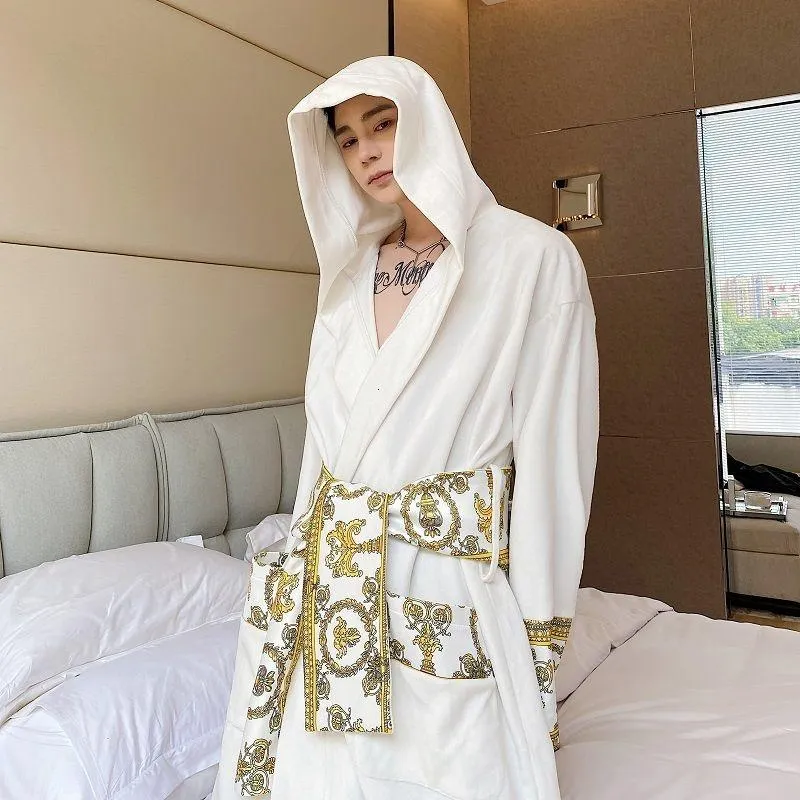 Men's Sleepwear Luxury Winter Black Gold Paisley Velvet Robe Men Long Nightgown Hooded Warm Bath Clothing2411