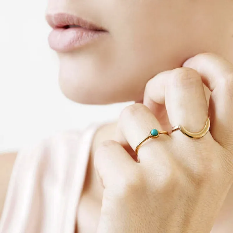 New Wholesale Gold Color Filled Fashion Simple Jewelry Single Turquoises Stone Horn Charm Delicate Dainty Women Finger Cute Daizy Ring