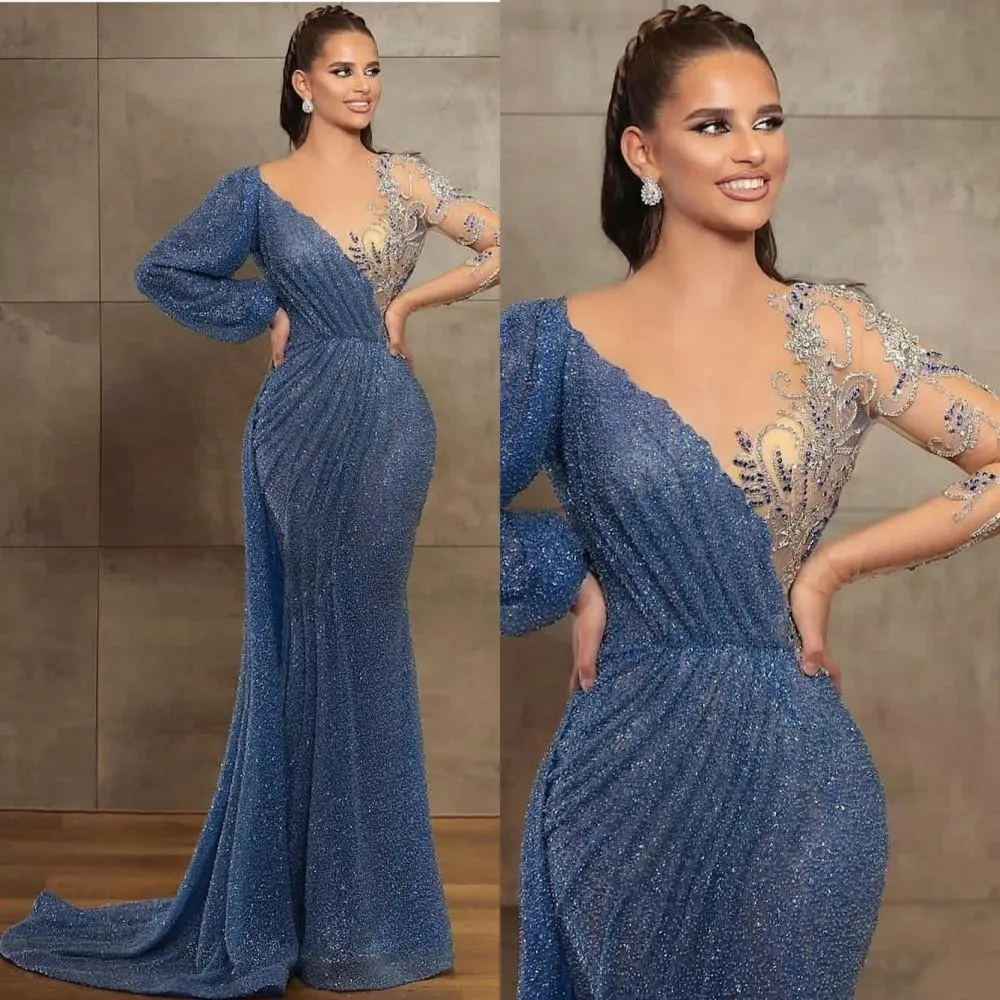 2022 Nouvelles robes de soirée bleues Jewel cou perlé paillettes dentelle à manches longues sirène robe de bal balayage train personnalisé illusion robes de 303G