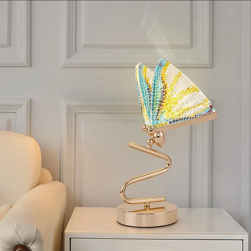 Farfalla paralume lampade notturne nordiche lampada da letto del comodino in oro moderno camera da letto moderna sala da letto ristorante lampada da tavolo per soggiorno