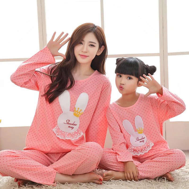 Mummy and 2025 daughter matching pyjamas