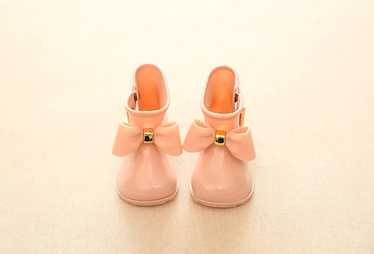 Mini sed on sale rain boots