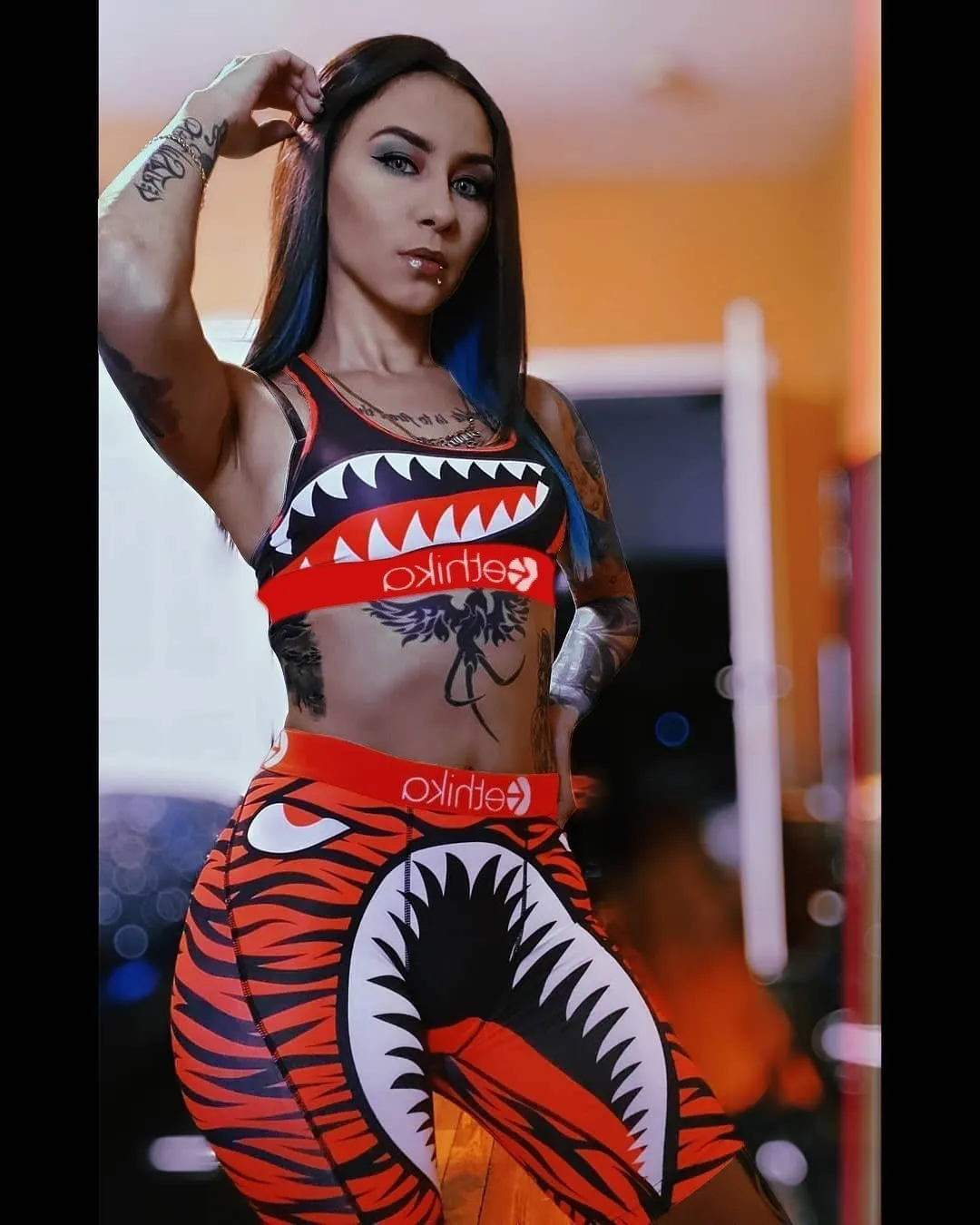 Sexy Womens Swimsuit With Shark Tank Bra, Push Up Crop Top And