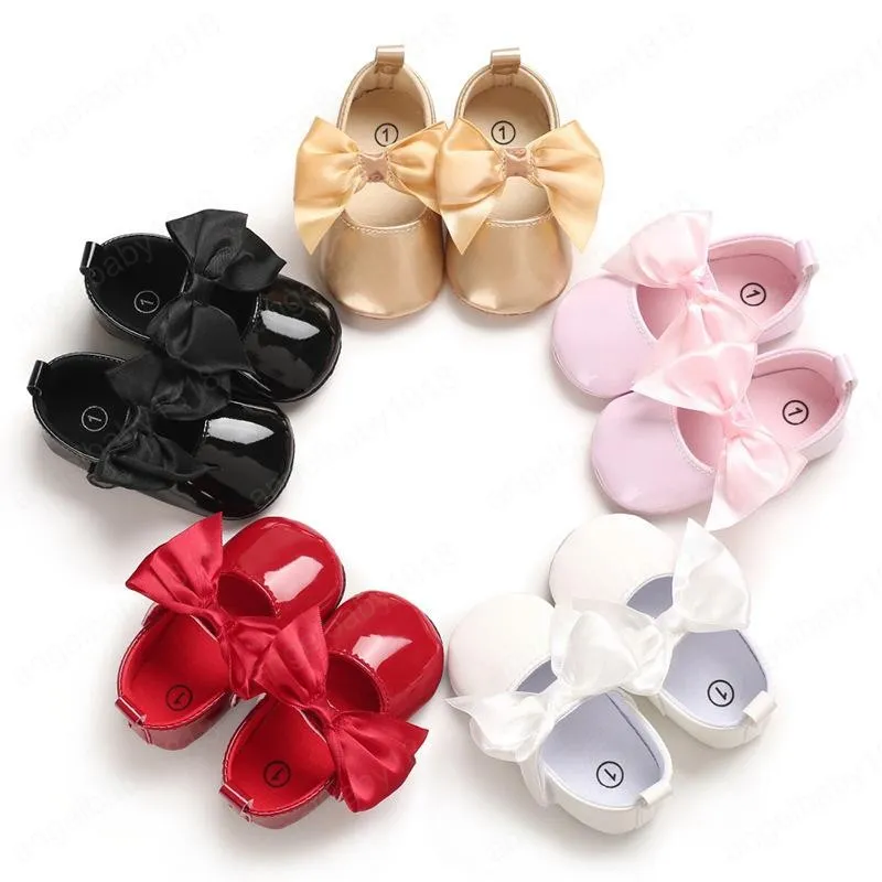 Bebek erkek kız Bow ayakkabı İlkbahar Sonbahar Bebek PU deri İlk Yürüyenler Kaymaz Ayakkabı kauçuk taban Bebek prenses ayakkabıları 5 renkler