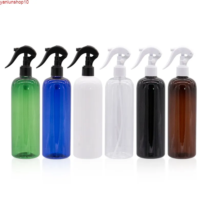 500ml x 15 Vit Svart Plast Hiar Trigger Spray Pump Bottle 500cc Container Kosmetisk Förpackning Brun Blå Parfym BottleHigh Quatiy