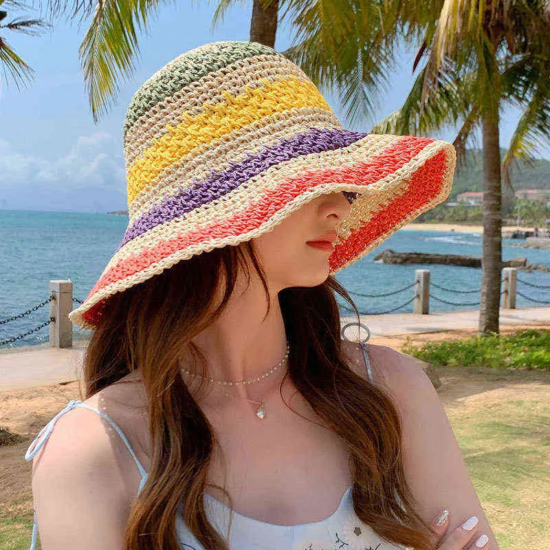 Радужная соломенная шляпа для женщин летнее солнцезащитное забрало ручной работы вязание крючком Big Breim Bucket Hats Женские пляжные солнце шляпы Boho Girl Fashion Caps G220301
