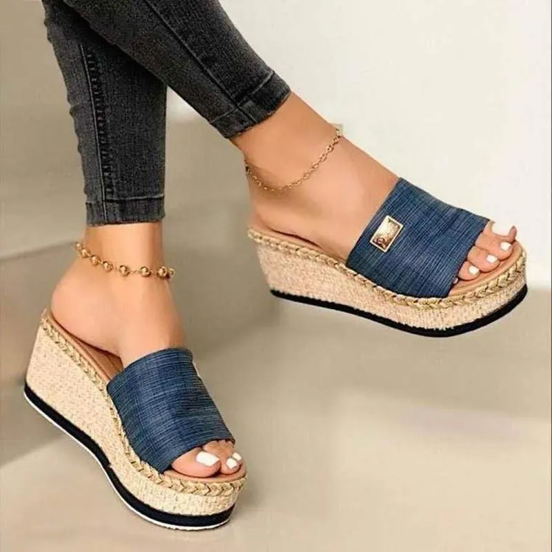 2021 sandalias de verano Zapatos botas de moda de tacón alto cuña impermeable al aire libre playa Casual Mujer Zapatos Mujer1