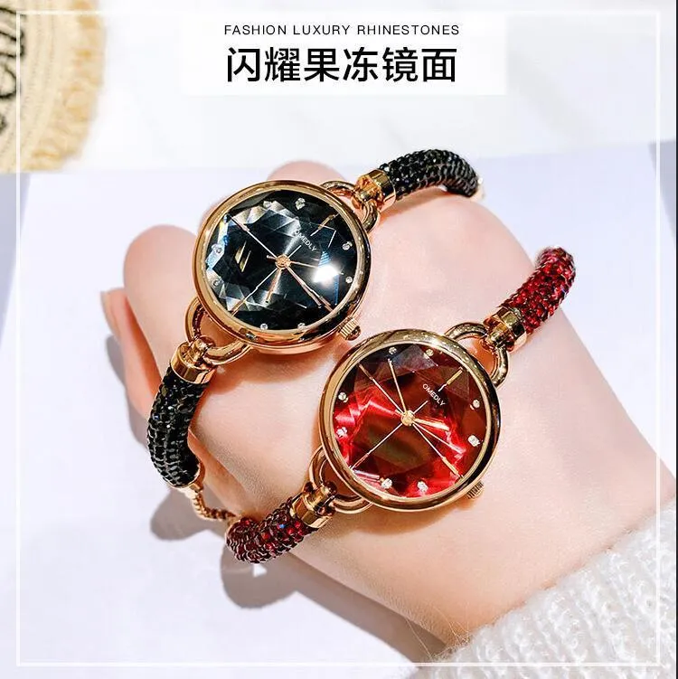 Montres-bracelets 2022 Bracelet de diamant Femmes Montres Bandage Cristal Montre Originale Montre-Bracelet Dames Drop