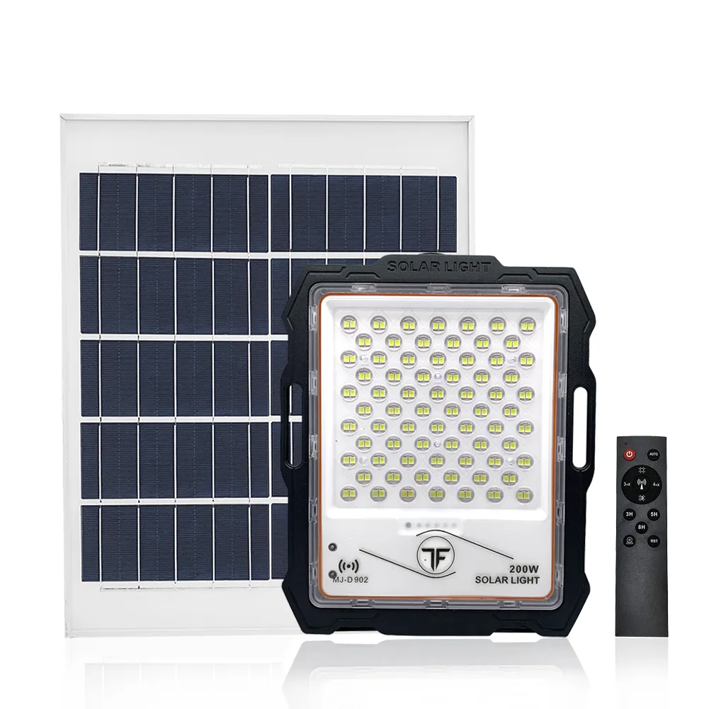 Ny design 100W 200W 300W 400W 600W Vattentät Utomhus Street Garden Yard Lampa TF LED Solar Flood Light med transparent lins