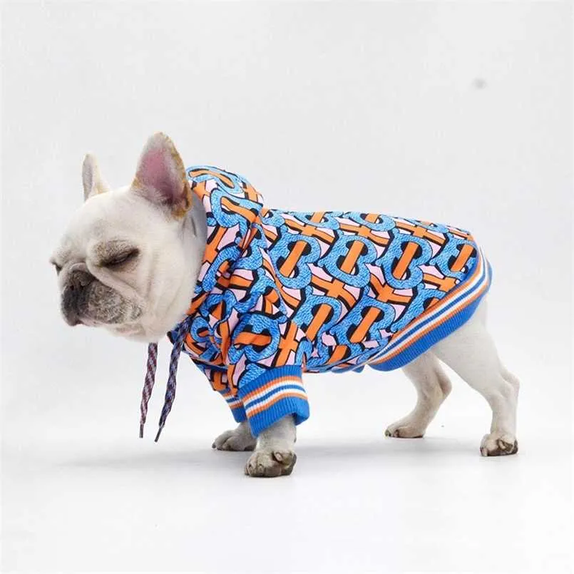 Dog Hoodies With Hood Fashion Design Clothes for Small Medium Dogs Bulldog Chihuahua Costume Coat 211231