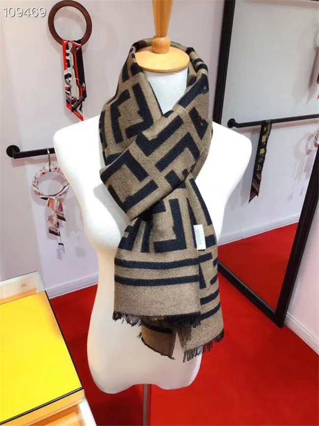 Designerskie szale wełniane Top Super czysty męski szalik damski miękkie zaawansowane tkaniny luksusowy styl siatki długi szal z nadrukiem rozmiar 30-180cm