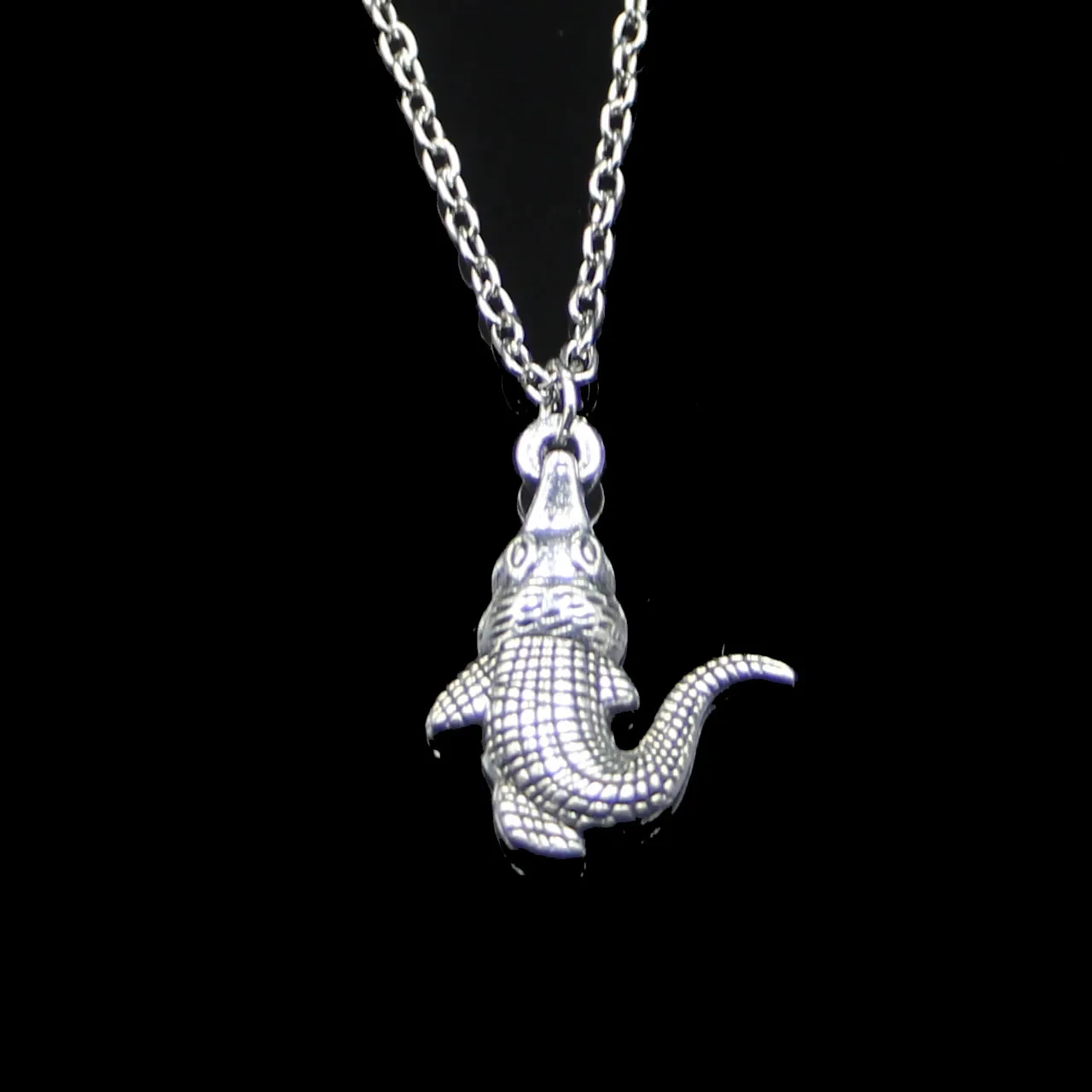 Mode 26*20 mm krokodil alligator hanger ketting link ketting voor vrouwelijke choker ketting creatief sieraden feest cadeau